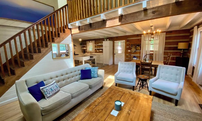 Dahlonega Cabin | Chap's Cabin - Authentic Log Cabin, 4 Miles to Downtown, Creek, Fire Pit