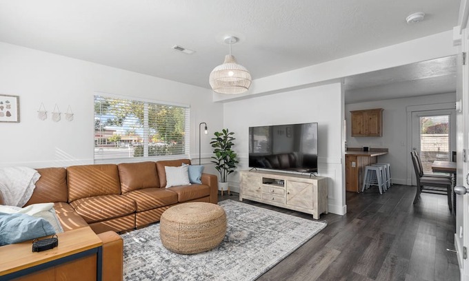 Maeser House | Escape to our Family-Friendly Work and Stay Oasis