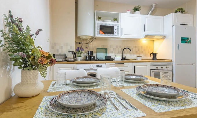 Distrito Centro Apartment | Apartment Patio del Califa ⭐