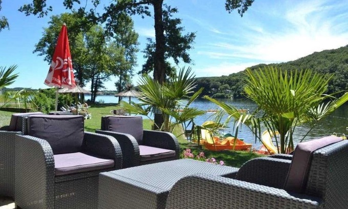 Alrance House | Camping 3 étoiles - Piscine - ccaadge
