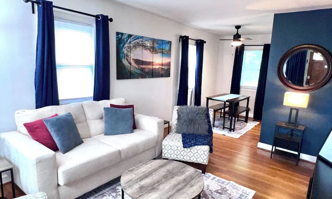 Locust Grove House | Charming 3-bedroom house in Locust Grove Neighborhood of Charlottesville