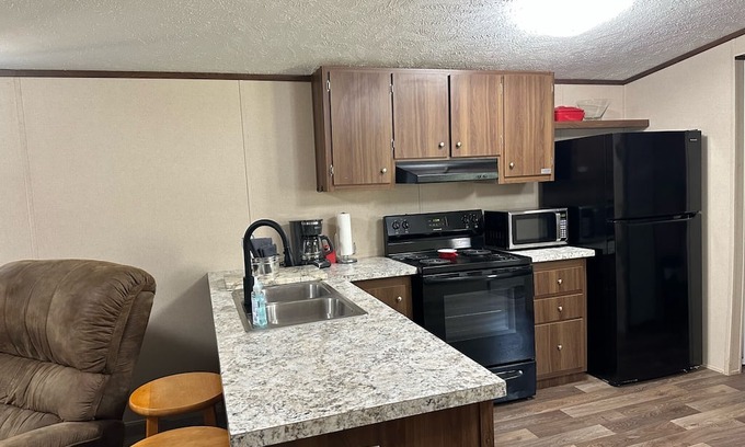 Jasper House | Secluded 2 bedroom 1 bath in the Ozark's - 3 minutes from the Buffalo River!