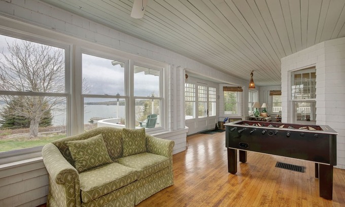 Sullivan Cottage | Maine 6 BR summer cottage