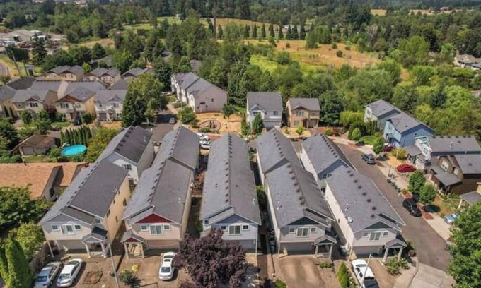 Hillsboro House | Experience modern comfort and convenience in the heart of Hillsboro at this 3BR 2.5BA private home