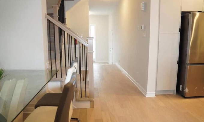 Chapel Hill South House | Clean, beautiful and spacious home close to gyms, malls and restaurants