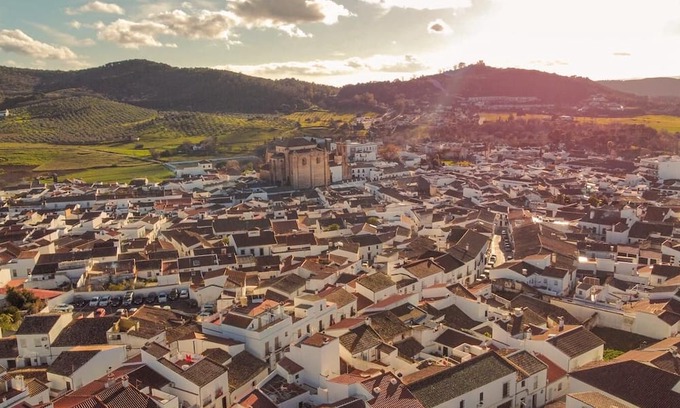 Cazalla De La Sierra House | Casa Acogedora y Tranquilla ¡Un Rincón Para Disfrutar de la Naturaleza!