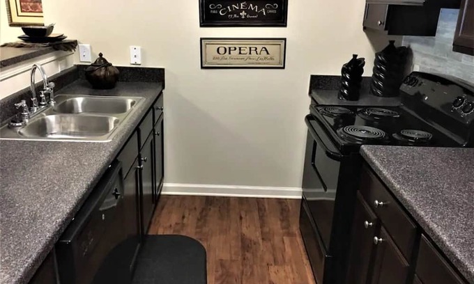 Cliftondale Apartment | Charming 2-bedroom apartment with WiFi and AC in lovely Fairburn