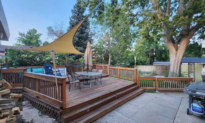 Arvada Plaza Area House | 3-bedroom home 5 minutes from downtown Olde Town Arvada