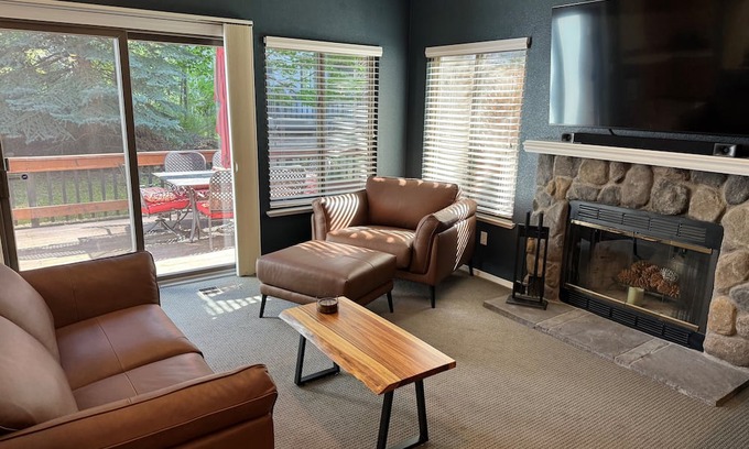 Plumas Eureka Estates House | Golf, Games, Graeagle!