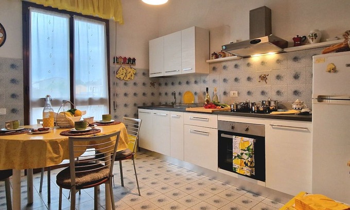 Torre del Lago Puccini House | Garden House with Parking by BelcantoVillas