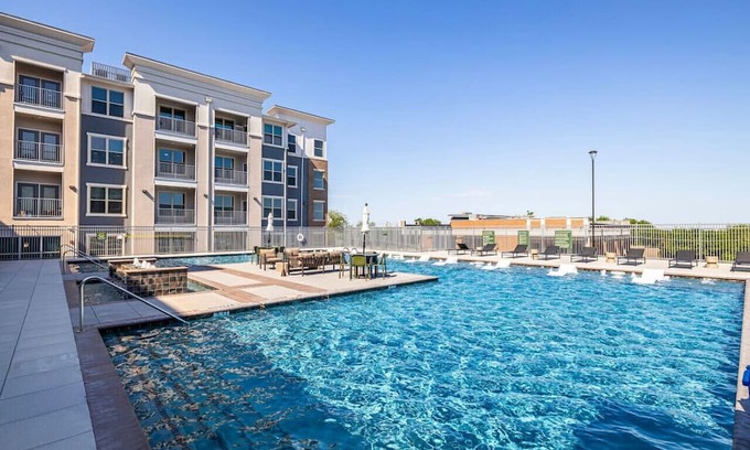 Lewisville Apartment | Tranquil Lakeside 1BD: Pool, Workout & Desk Space