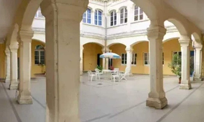 Roucy Apartment | Homerez - Apartment in Roucy with garden