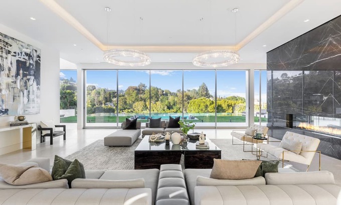 Bel Air Villa | Perugia 1 - Bel Air Modern Architectural, The Pinnacle of Splendor & Luxury