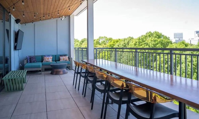 Summerhill Apartment | Modern Downtown ATL Apartment