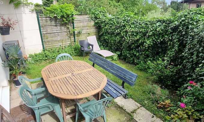 Rosny-sous-Bois Bed & Breakfast | 2 Chambres 40m², 15 mn de Paris