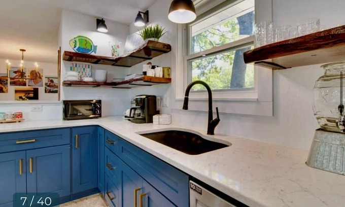 Lakeview House | Two Separate Living Areas with Views of Bull Shoals Lake and Dam
