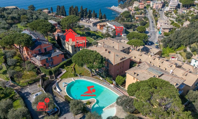 Camogli Apartment | Family Home with Garden and condo Pool