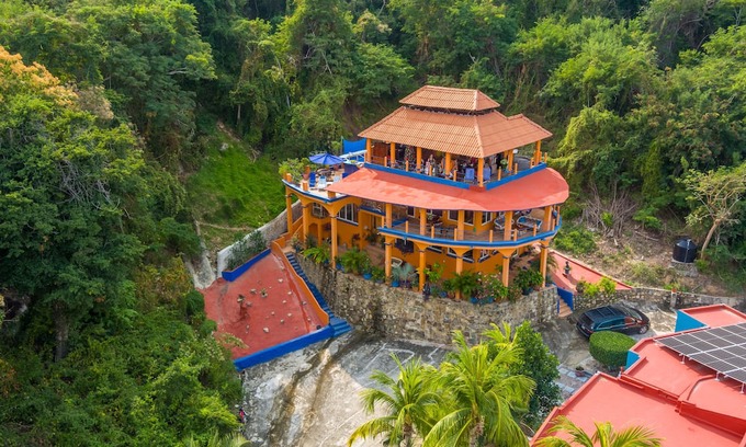 Club Santiago House | New Listing - 4 bedroom, 4 bath, in quiet retreat surrounded by green space