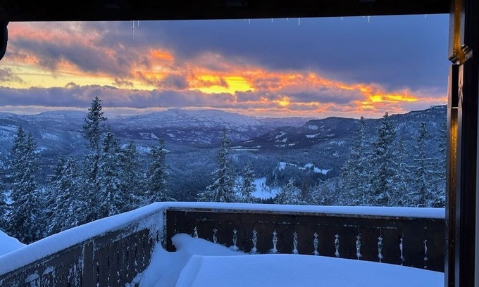 B Cabin | Hytte på Lifjell med Beste Utsikt