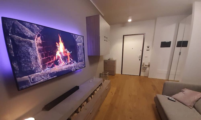Bollate Apartment | Apartment 'Charme House' with Balcony and Wi-Fi