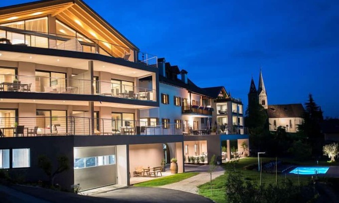 Caldaro Sulla Strada del Vino Apartment | Apartment Vernatsch Comfortable Vacation Home