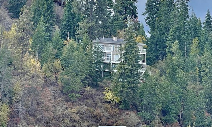 Garden District House | Cozy vintage charmer nestled in historical Garden District of Coeur d’Alene!