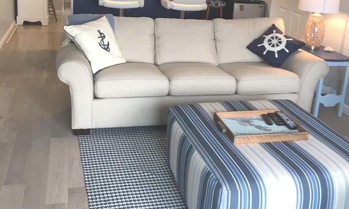 Pittsfield Condo | Spend the summer on a Berkshires Lake - convenient to everything