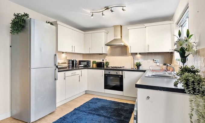 Horfield House | Beautiful 4-Bed in Bristol - Parking - Garden