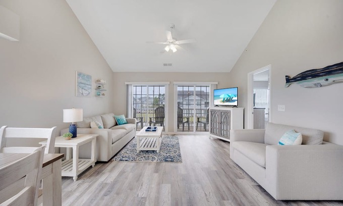 Waterford Plantation Apartment | Golfer's Haven in Carolina Forest