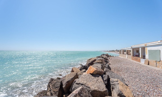 Playa de Almarda House | Holiday Home 'casAcamer' with Sea View, Wi-Fi and Air Conditioning