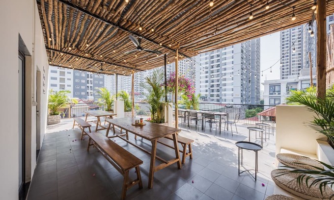 Trang Tien Apartment | AMARE Building
