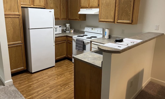 Troy Apartment | T-R-O-Y location! 2 bed 2 bath!