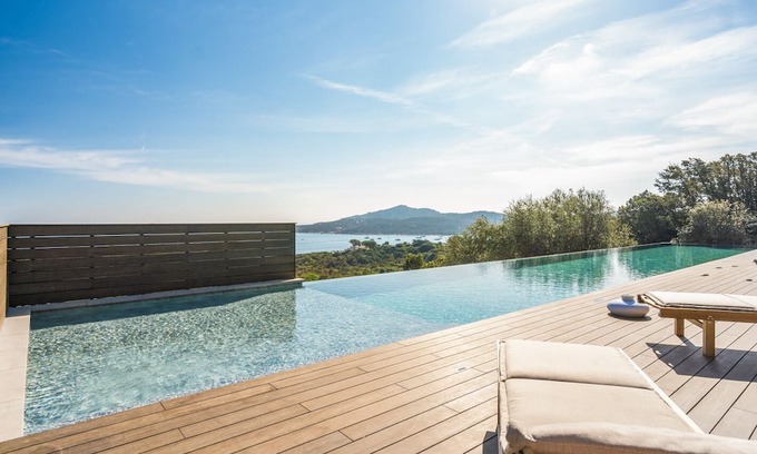 Pantogia Villa | La Scilla Bianca - Five Bedroom Villa, Sleeps 10