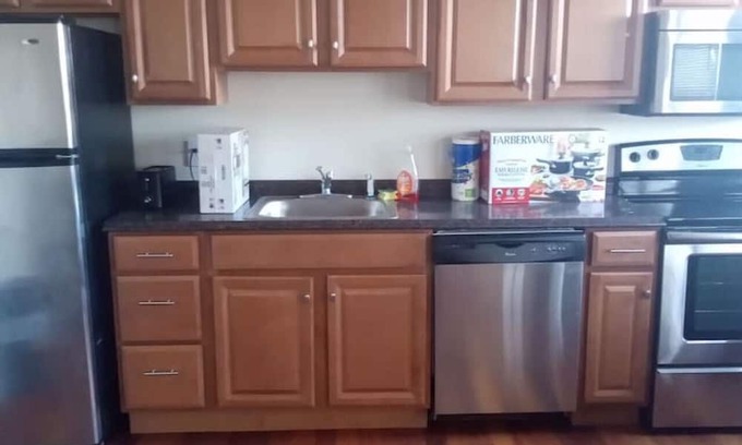 Niskayuna Apartment | 1 bedroom with free parking