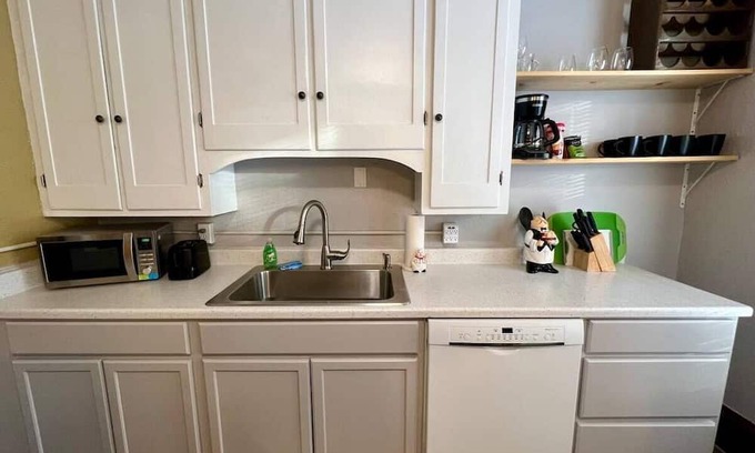 Helena Apartment | The Blackfoot: Apartment Dog Friendly