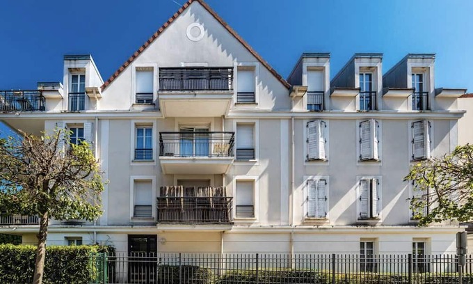 Torcy-le-Grand Apartment | Appartement Avec Jardin Proche Disneyland Paris 2 Parking Sécurisés RER A