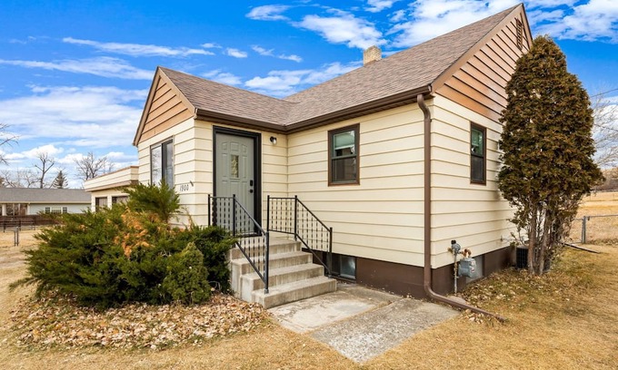 Great Falls House | Charming two-bedroom retreat!