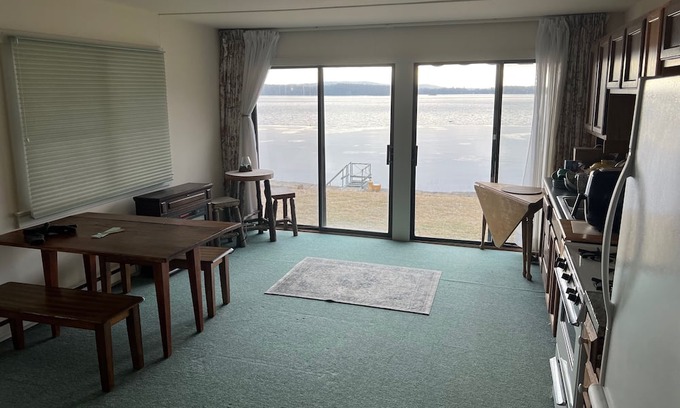 Charlotte Cottage | Solar Eclipse, Charming lakeside 2-bedroom cottage in lovely Charlotte, Vermont