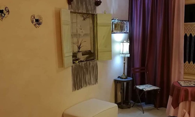 Pont-Melvez Bed & Breakfast | La Suite Confort, Demeure de la Vendémière, Dans les Côtes D'armor en Bretagne