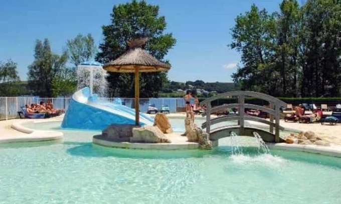 Canet-de-Salars Ski Chalet | Chalet 4 étoiles - Parc aquatique - eeeahd