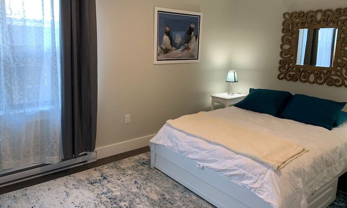 Bar Harbor Apartment | Beautiful, spacious one bedroom suites in downtown Bar Harbor, Maine.