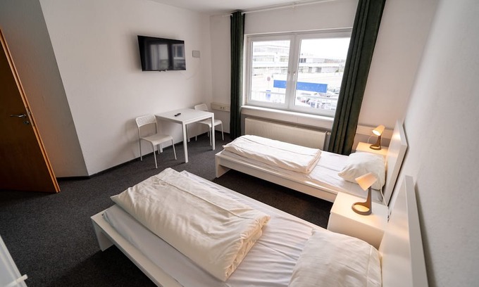 Worms Apartment | Ferienwohnung/app. für 10 Gäste mit 122m² in Worms