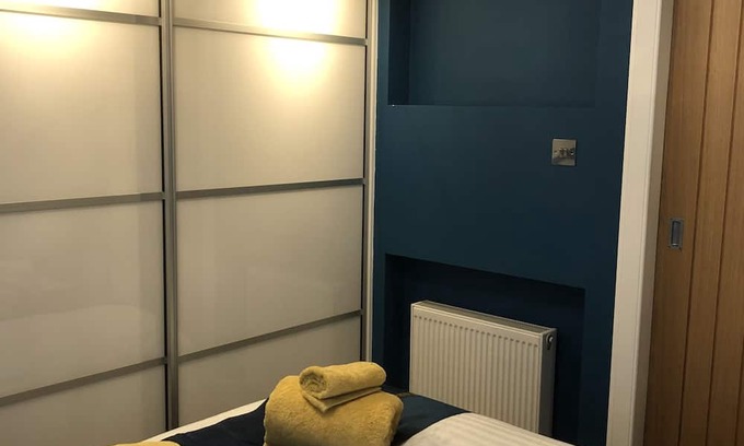 Perth Apartment | Lovely 1-bedroom flat near city centre.