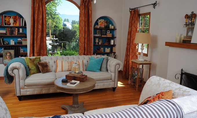 Bonita House | Villa del Sol California Historic Home Private with Pool