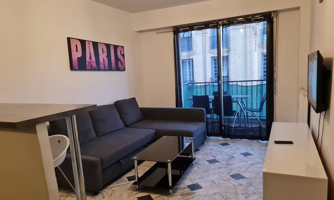 Mantega Apartment | Petit F2 Simple Proche Toutes Commodités