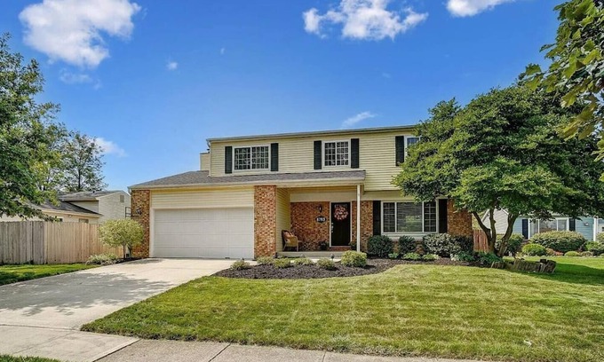 Dublin House | Family & Friends, 5BR 3BA Home Near Zoo , 10 min to OSU Downtown