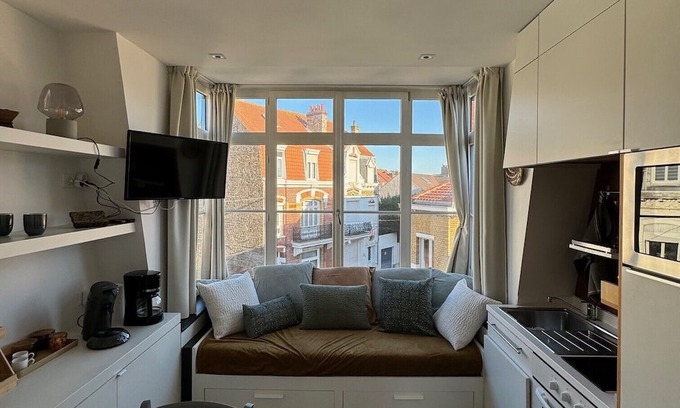 Malo-les-Bains Apartment | L'écoutille : Calme, Cosy, à Proximité de la Plage et du Centre Ville