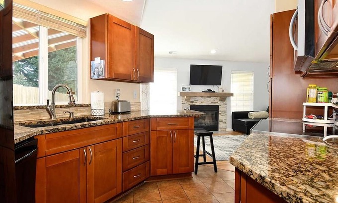 Mill Plain House | Cascadia Comfort Home on 166th #42006