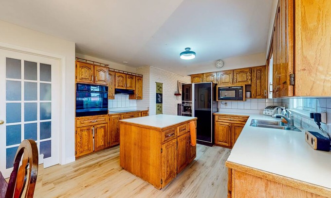 Centre Wellington House | Spacious retreat with pool, hot tub, firepit, & two living rooms