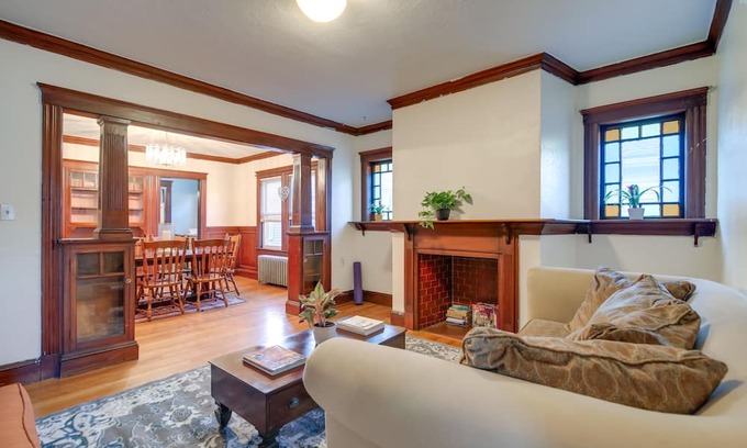 Egleston Square Apartment | Charming Boston Apartment 3 Mi to Fenway Park!